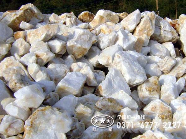 石英石粉碎機(jī)價(jià)格多少？