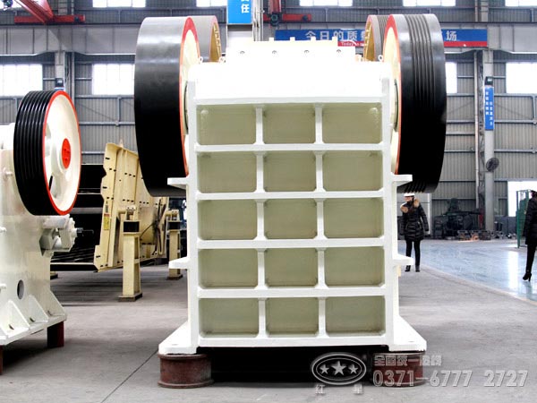 69式破碎機 69式破碎機