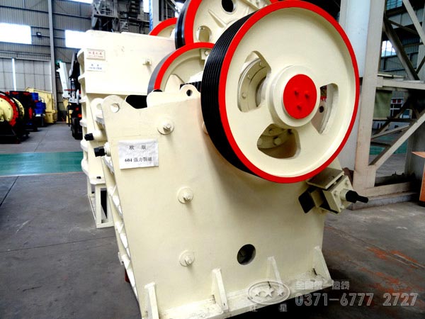鵝卵石顎式破碎機(jī) 鵝卵石顎式破碎機(jī)