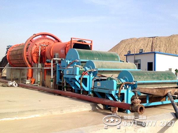 錳礦磁選現(xiàn)場 錳礦磁選現(xiàn)場