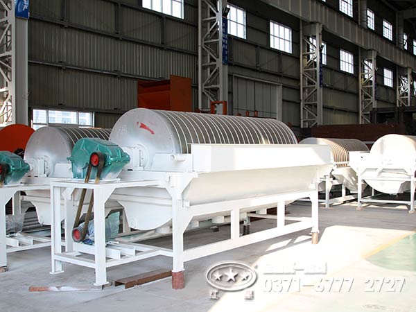 強磁磁選機 強磁磁選機