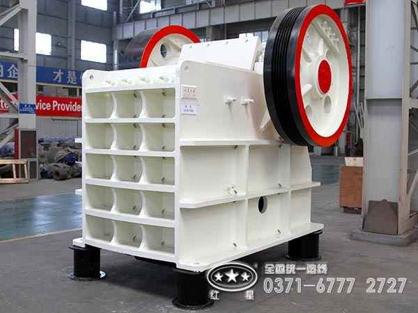 德版鄂式破石機 德版鄂式破石機