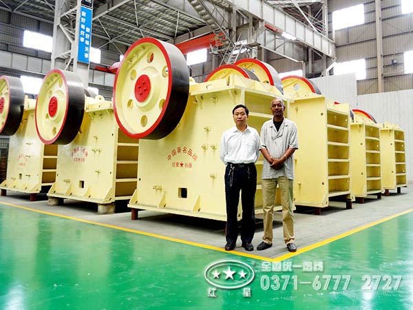 大石頭破碎機(jī)設(shè)備種類介紹