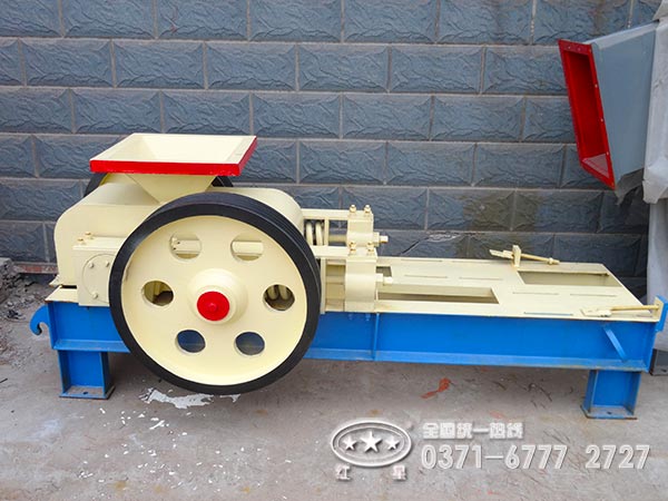 對輥破碎機(jī) 對輥破碎機(jī)