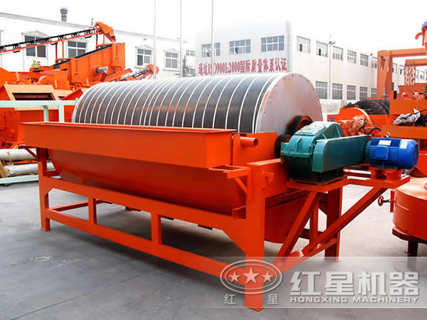 不同角度下的錳礦干式磁選機 不同角度下的錳礦干式磁選機