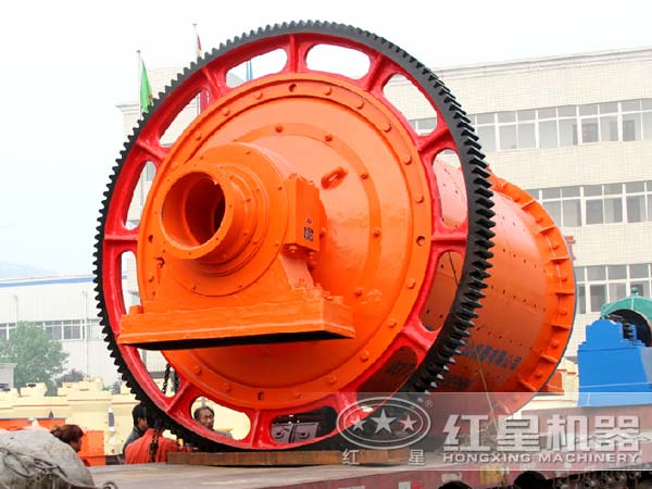 粉煤灰球磨機發貨現場 粉煤灰球磨機發貨現場