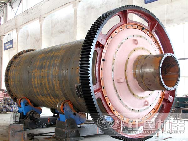 超細(xì)粉球磨機(jī)半成品 超細(xì)粉球磨機(jī)半成品