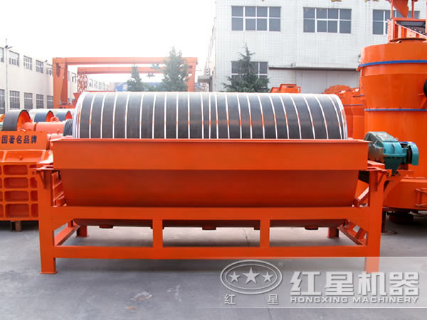 大型褐鐵礦磁選機(jī) 大型褐鐵礦磁選機(jī)