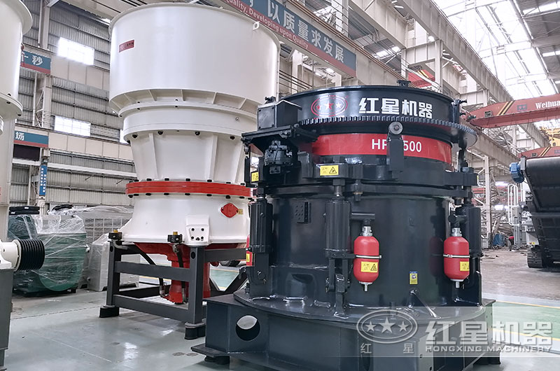 大型圓錐破碎機(jī)圖片 大型圓錐破碎機(jī)圖片