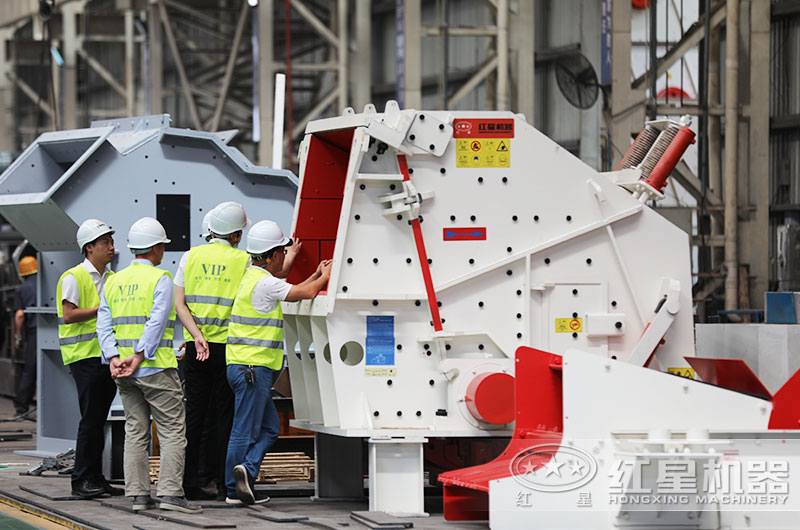 客戶來(lái)廠參觀考察設(shè)備 客戶來(lái)廠參觀考察設(shè)備