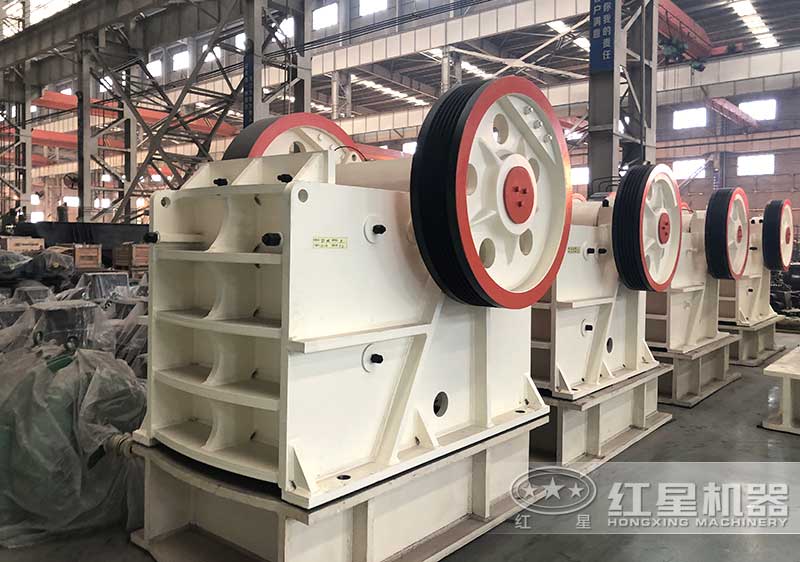 顎式破碎機-初級破碎 顎式破碎機-初級破碎