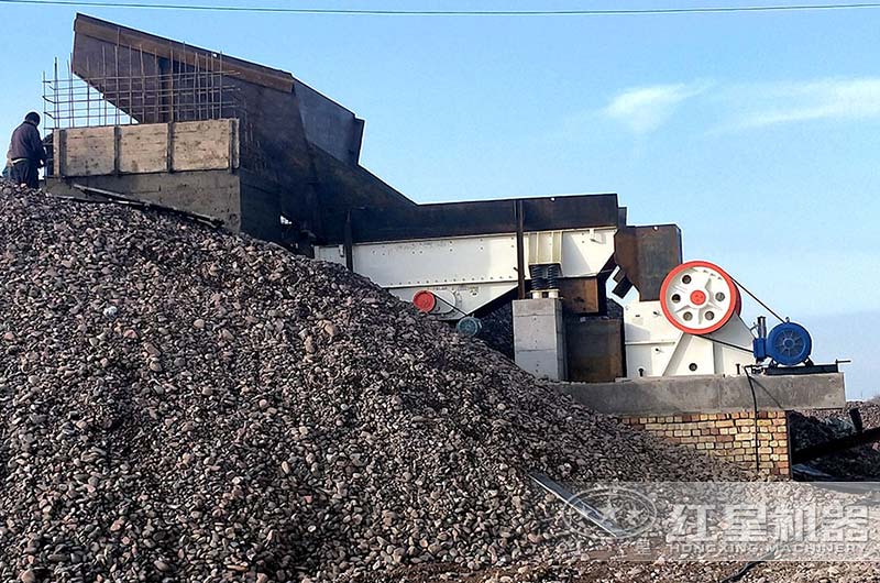 鄂式碎煤機作業現場圖片 鄂式碎煤機作業現場圖片
