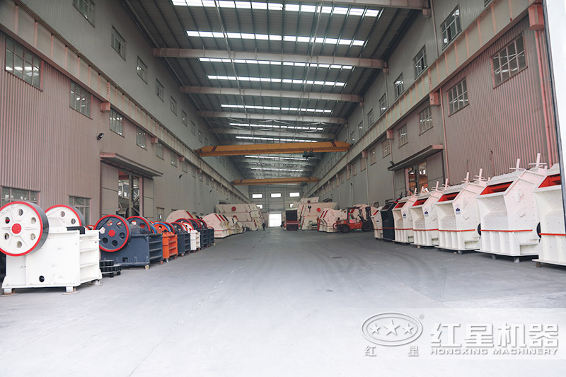 紅星機(jī)器車間實拍 紅星機(jī)器車間實拍