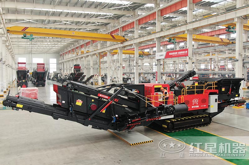 履帶式移動破碎車圖片，制造車間