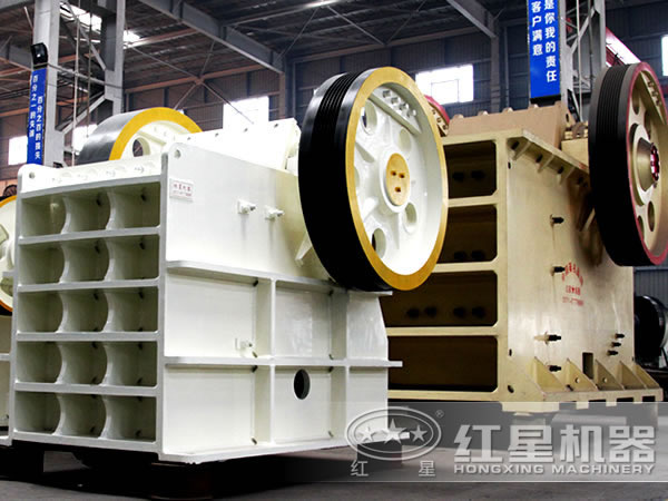 鄂式破碎機 鄂式破碎機