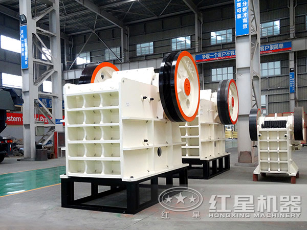 石膏顎式破碎機生產(chǎn)廠家 石膏顎式破碎機生產(chǎn)廠家