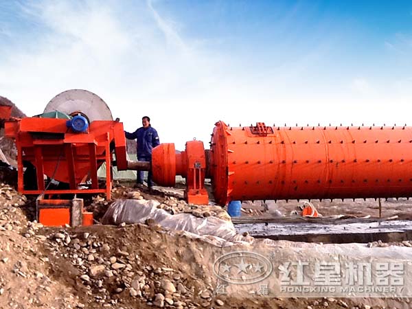 錳礦專用磁選機(jī)客戶現(xiàn)場 錳礦專用磁選機(jī)客戶現(xiàn)場