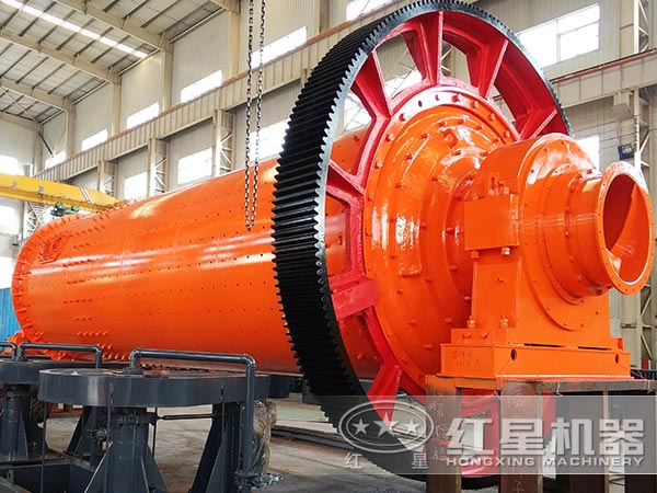 高嶺土球磨機生產車間 高嶺土球磨機生產車間