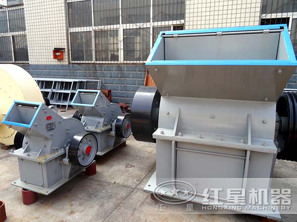 不同規格下的礦山錘式破碎機 不同規格下的礦山錘式破碎機