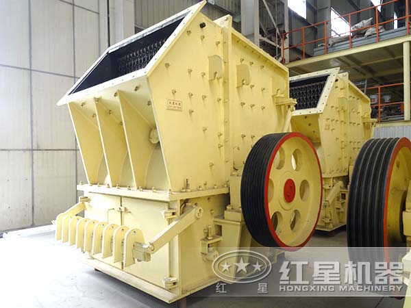 不同角度下的粘土單段破碎機 不同角度下的粘土單段破碎機