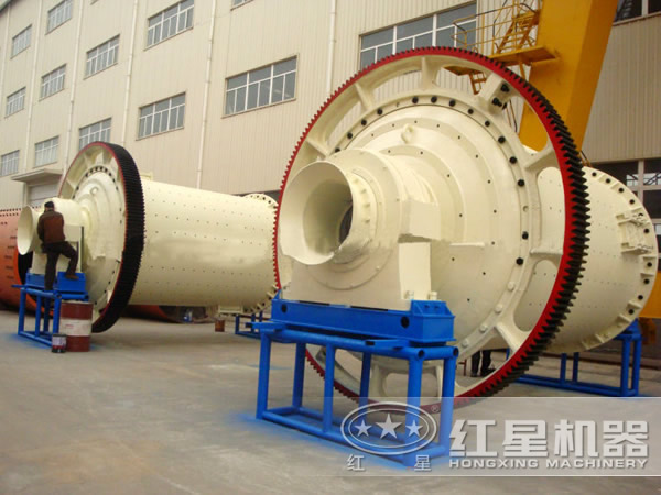 超細(xì)粉球磨機(jī)廠家 超細(xì)粉球磨機(jī)廠家