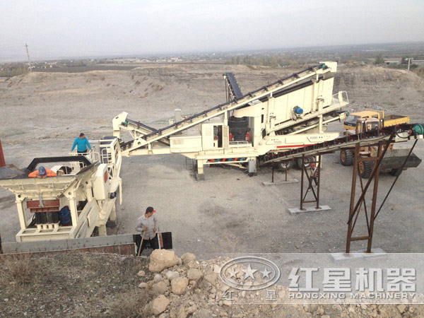 移動破碎站客戶現(xiàn)場 移動破碎站客戶現(xiàn)場