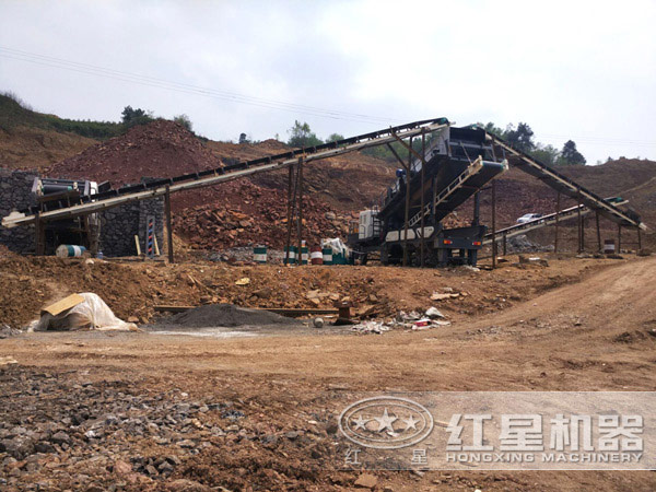 移動破碎站作業現場 移動破碎站作業現場