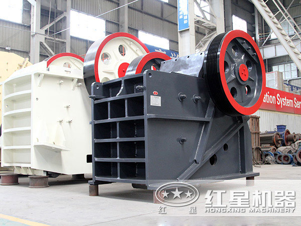 鄂式破碎機 鄂式破碎機