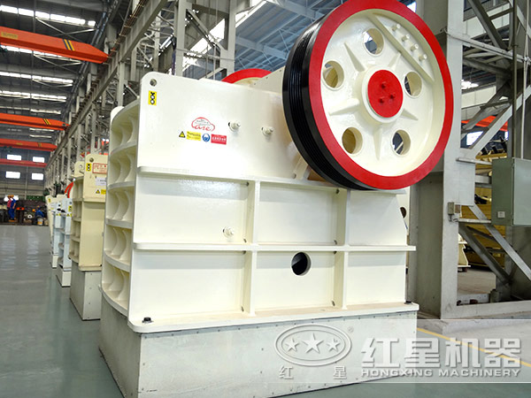 顎式破碎機 顎式破碎機