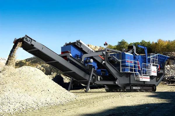 履帶式移動破碎機客戶現場 履帶式移動破碎機客戶現場