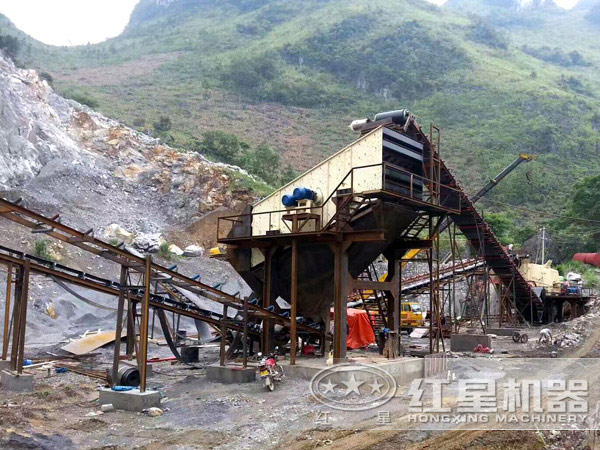 生產線中的篩分輸送設備 生產線中的篩分輸送設備