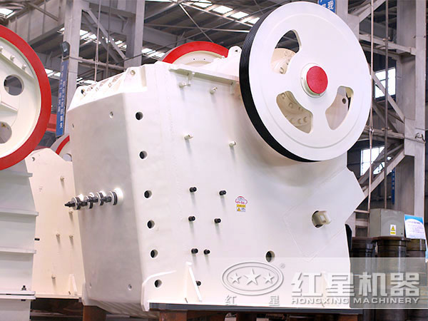 新型環保顎式破碎機 新型環保顎式破碎機