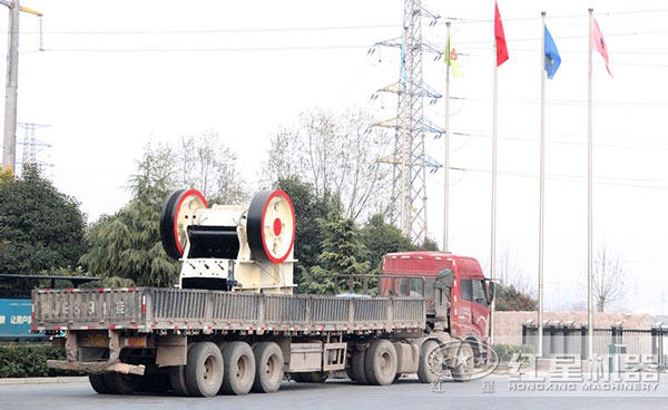 1000*1200鄂破機裝車待發貨中 1000*1200鄂破機裝車待發貨中