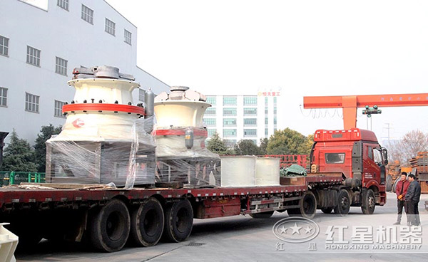時(shí)產(chǎn)400噸圓錐破石機(jī)發(fā)貨 時(shí)產(chǎn)400噸圓錐破石機(jī)發(fā)貨