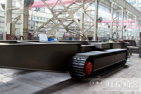 適應(yīng)能力強(qiáng)的履帶驅(qū)動(dòng)組裝 適應(yīng)能力強(qiáng)的履帶驅(qū)動(dòng)組裝