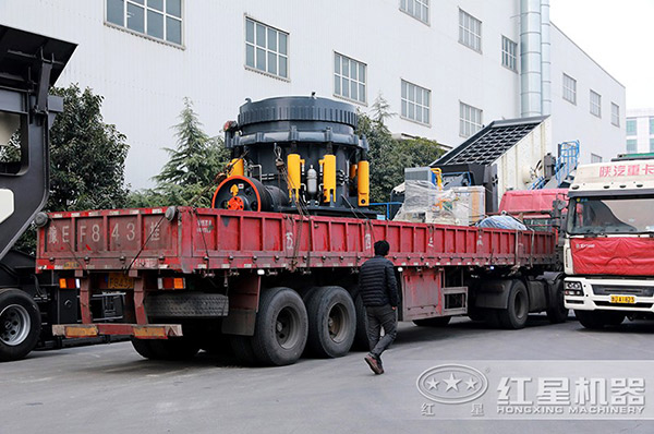 紅星打石機(jī)設(shè)備發(fā)往中碎場地 紅星打石機(jī)設(shè)備發(fā)往中碎場地