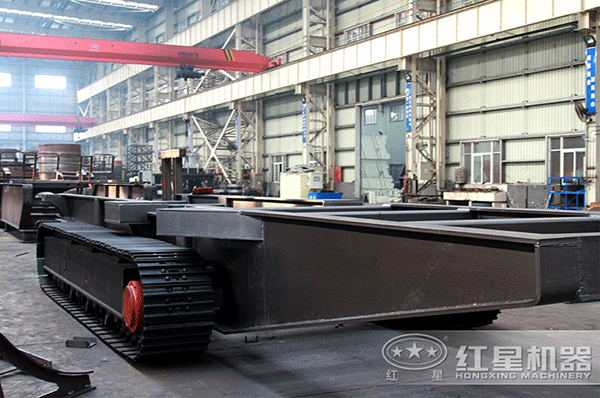 河南紅星移動石子破碎站生產車間 河南紅星移動石子破碎站生產車間