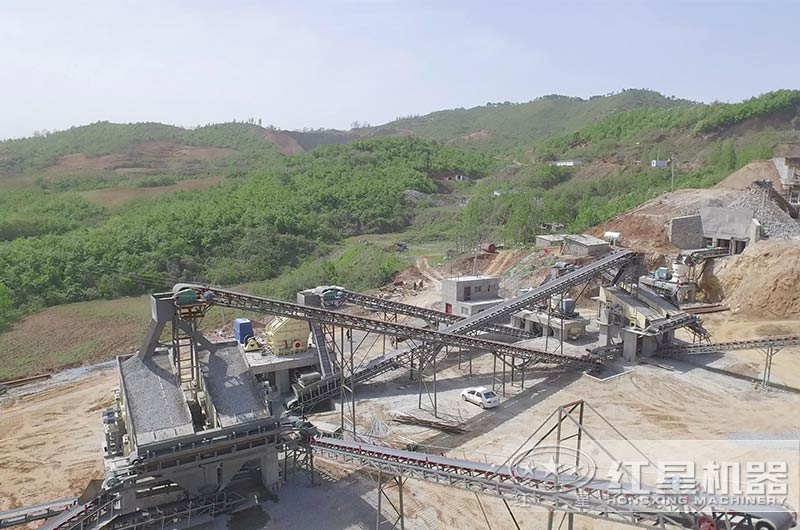 周邊紅星礦山設備生產現場 周邊紅星礦山設備生產現場