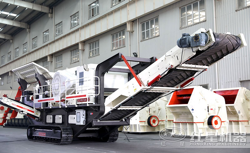 履帶式移動(dòng)破碎石頭機(jī)價(jià)格是多少，如何配置生產(chǎn)線(xiàn)