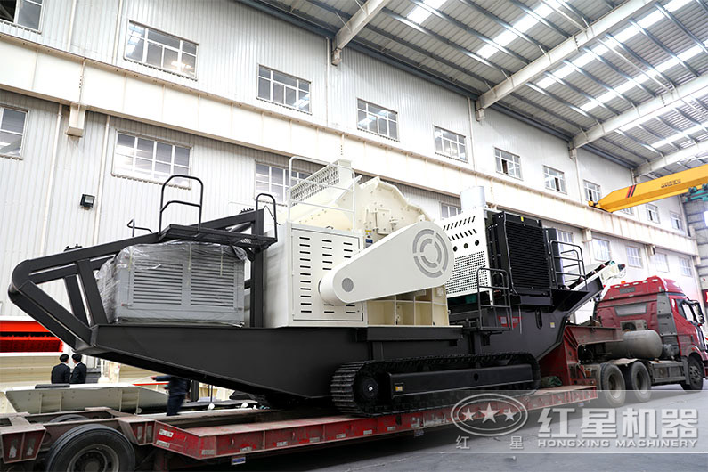 山東又一移動(dòng)河卵石制砂機(jī)裝車發(fā)貨,即將奔赴夜場(chǎng) 山東又一移動(dòng)河卵石制砂機(jī)裝車發(fā)貨,即將奔赴夜場(chǎng)