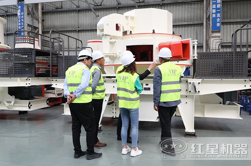 客戶來廠參觀機制砂設備 客戶來廠參觀機制砂設備