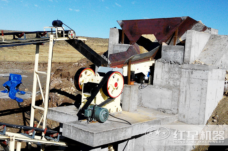 紅星46破碎機作業客戶現場 紅星46破碎機作業客戶現場