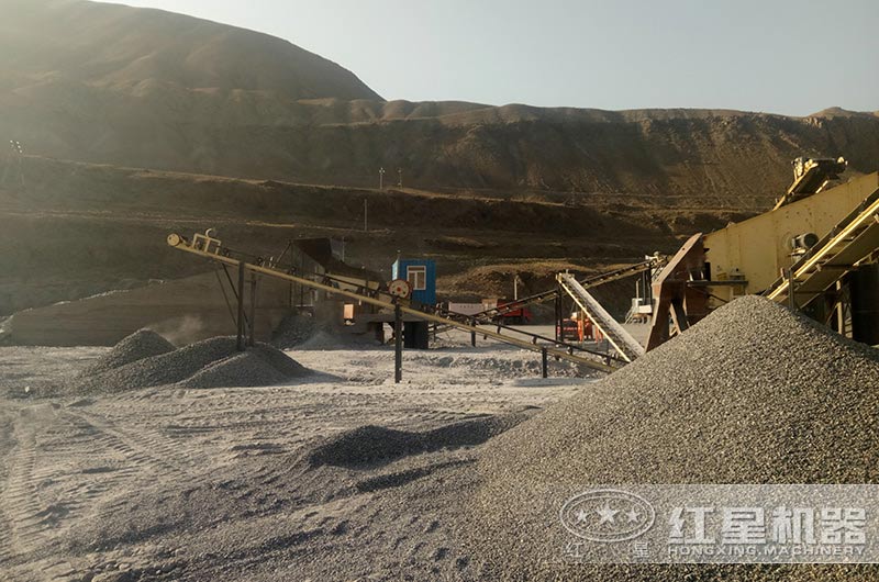 粉矸石機(jī)子全套設(shè)備湖北生產(chǎn)現(xiàn)場(chǎng) 粉矸石機(jī)子全套設(shè)備湖北生產(chǎn)現(xiàn)場(chǎng)