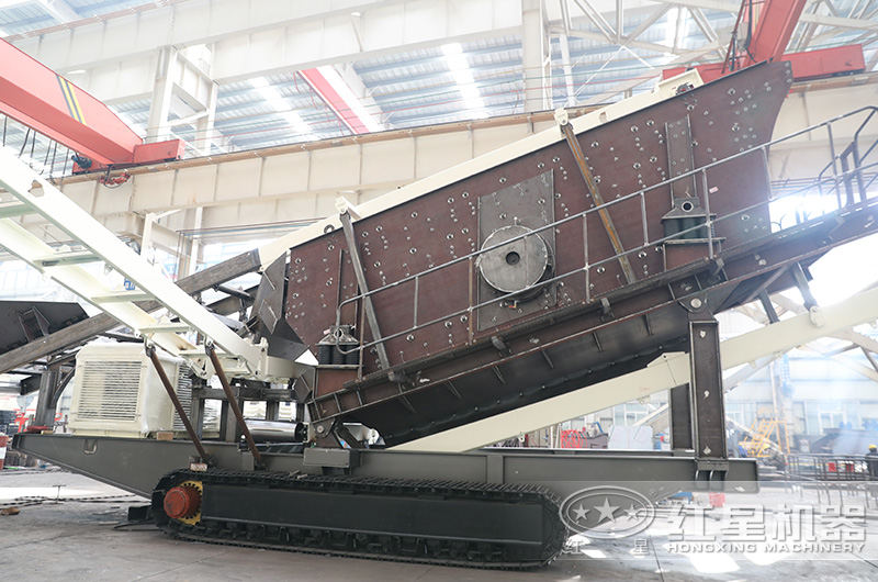 移動履帶篩分機生產車間 移動履帶篩分機生產車間