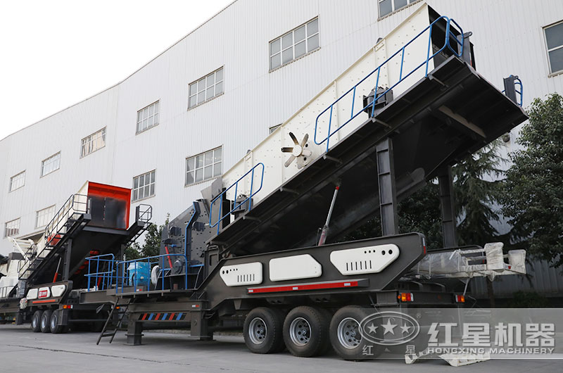 移動(dòng)反擊式破碎機(jī) 移動(dòng)反擊式破碎機(jī)