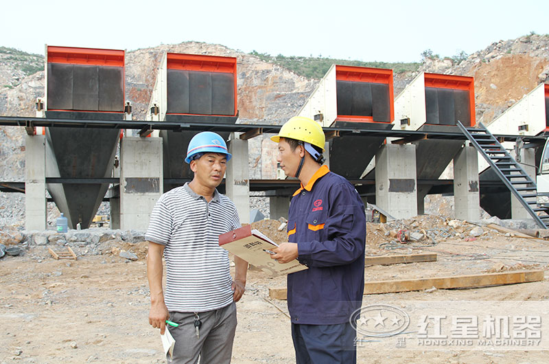 紅星技術經理現場指導用戶安裝 紅星技術經理現場指導用戶安裝