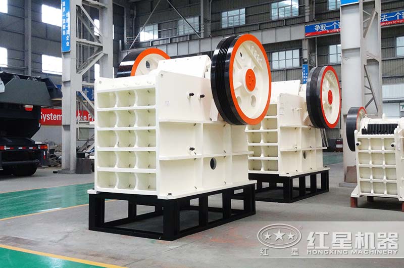 57破碎機生產(chǎn)車間 57破碎機生產(chǎn)車間