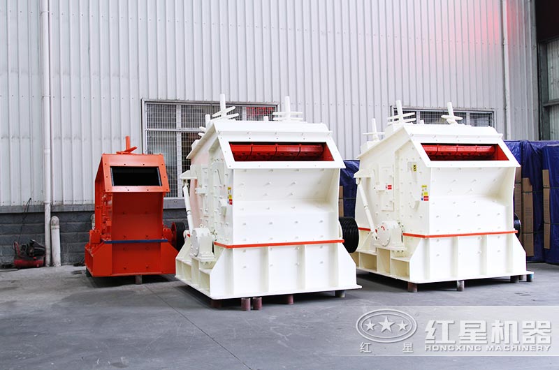 小型石灰石粉碎機(jī) 小型石灰石粉碎機(jī)