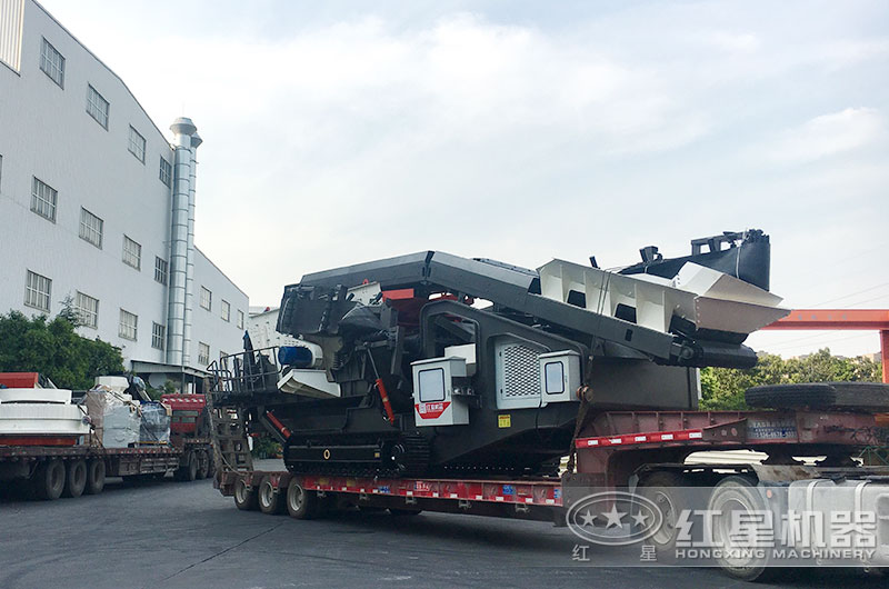 履帶移動破碎機相繼發貨 履帶移動破碎機相繼發貨