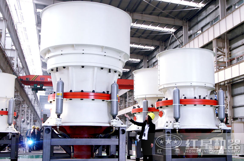 多種型號單缸圓錐破碎機生產車間 多種型號單缸圓錐破碎機生產車間